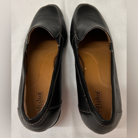 Soft Shoe by Medicus: women’s black leather close toe shoe, size 10 - Picture 10 of 11